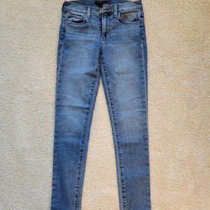 JOE's JEANS - The Icon, Mid-rise, Skinny, Ankle jean; Size 25